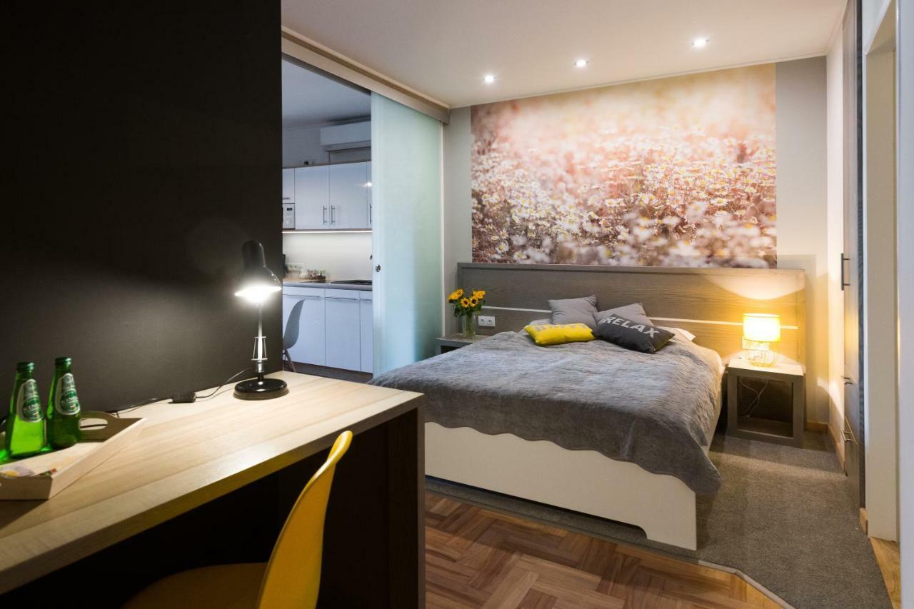 Sunflower Apartment Krasków Eksteriør bilde