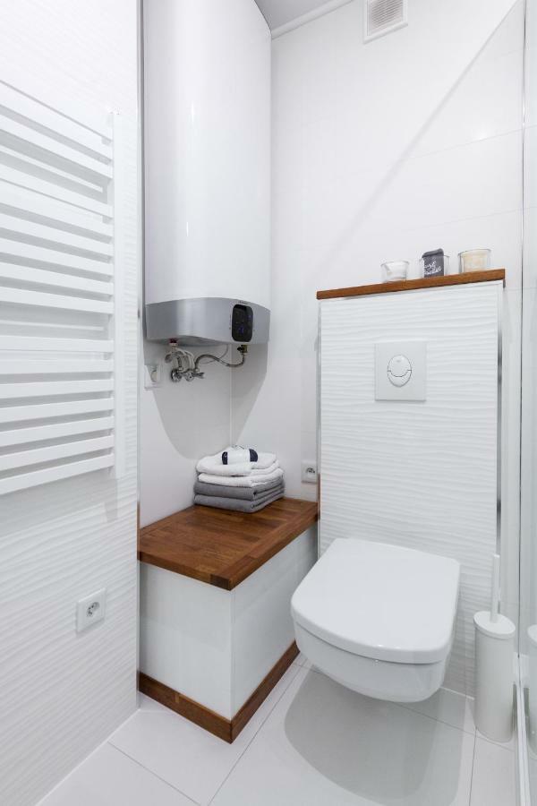 Sunflower Apartment Krasków Eksteriør bilde